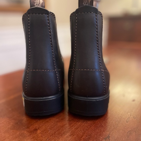 NWT Blundstone Originals #1409 Chelsea Boots 4.5 - Picture 4 of 9